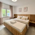 S&v Daire Maslenica